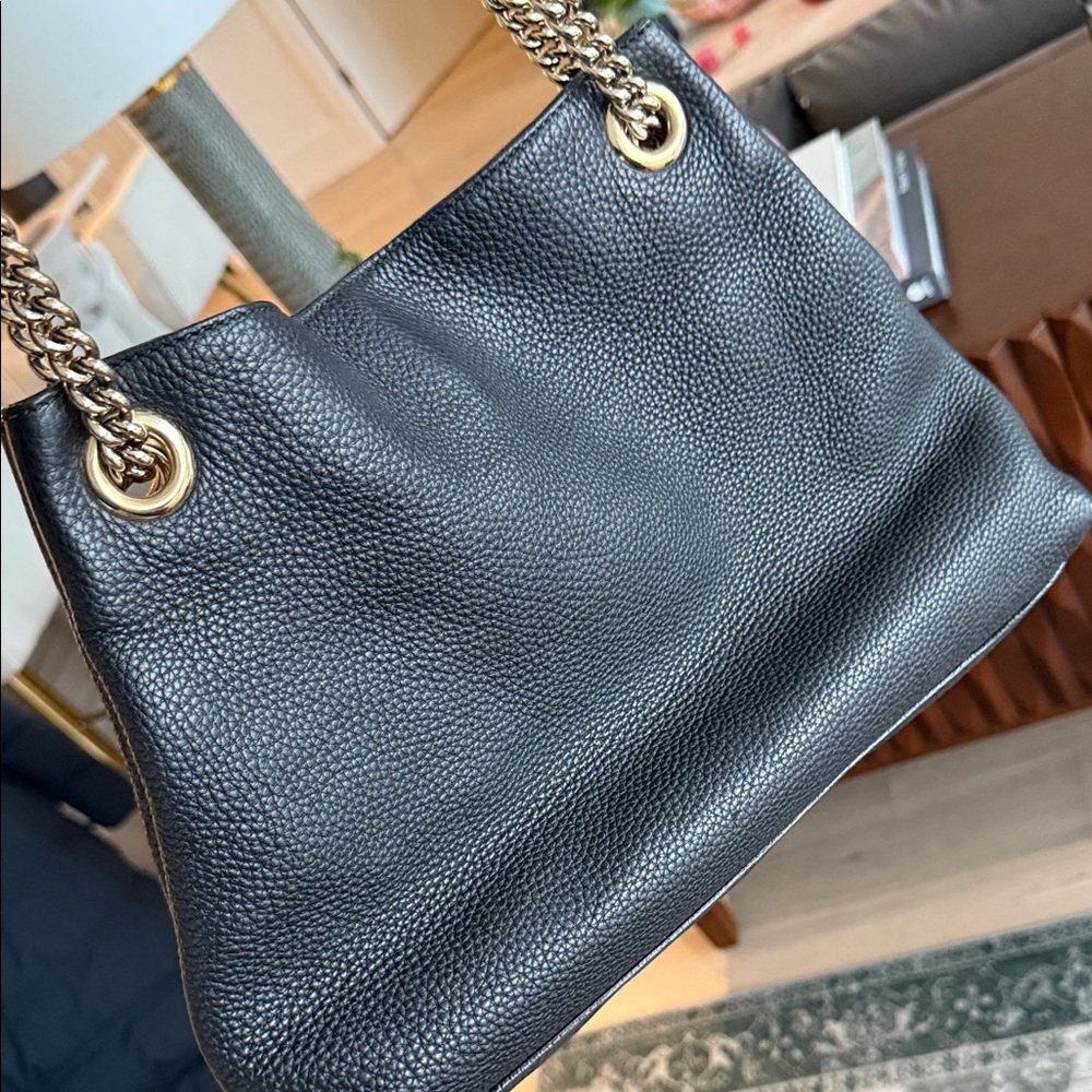 Authentic Gucci Soho black Shoulder Bag - Picture 5 of 9